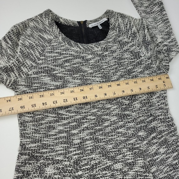 Collective Concepts Sweater Dress Women's Size M Gray Knit Long Sleeve Mini Knit - Picture 6 of 14